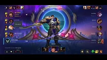 Abspielen Zerstörung der Mittelspur in League of Legends