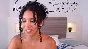 Oynat Mulata 2 @ striptiz sohbeti, 20 yaşında