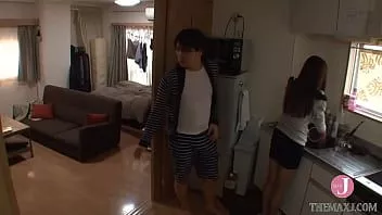 Reproduzir Amo ar quatro dias minha ex-namorada que se casou e foi para tokyo passou em casa ayaka tomoda - intro