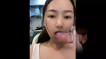 play Menina chinesa Kwai coleção de dança de língua sexual lambendo o pau gozada na boca