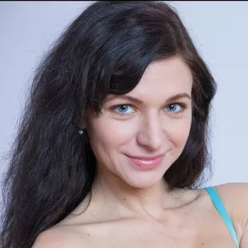 قناة Lina Arian