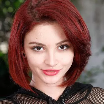 قناة Lola Fae