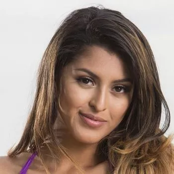 قناة Sophia Leone