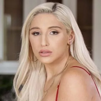 قناة Abella Danger